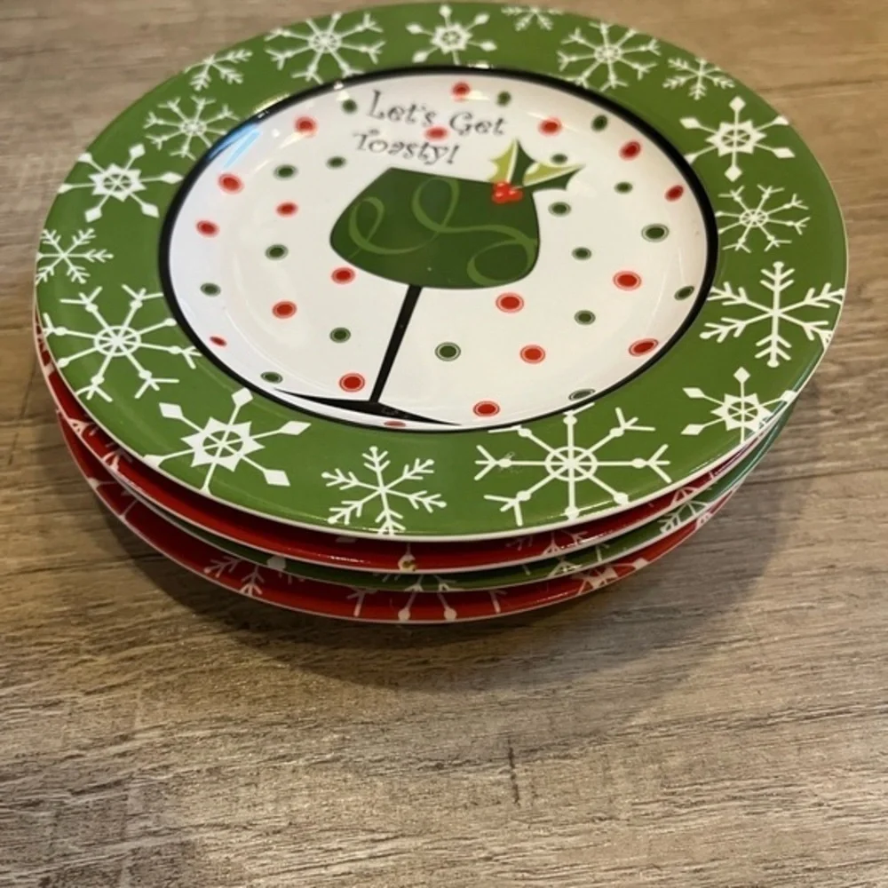 222 Fifth Let’s Get Toasty Christmas Holiday Appetizer Plates 6.25” Set 4